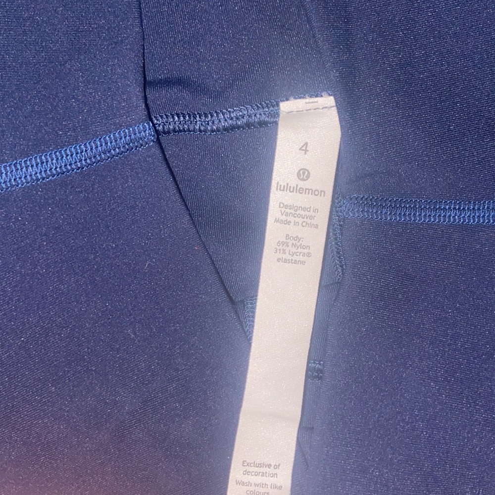 Lululemon navy leggings